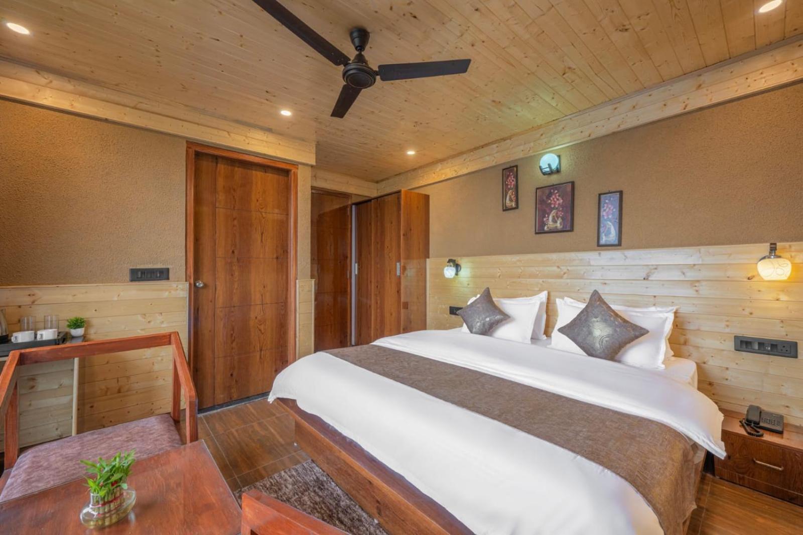 The Nature Dreams I Vacations I Conference I Mice I Family Events I Open Air Terrace I Sky Bonfire I Kufri By Exotic Stays Shimla Eksteriør bilde